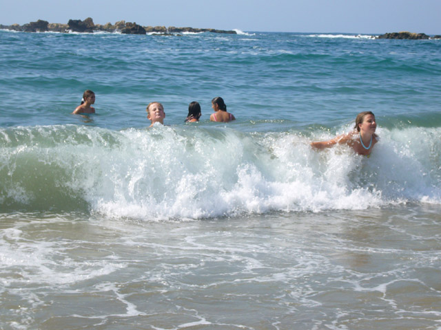 1149a_Bodysurfing